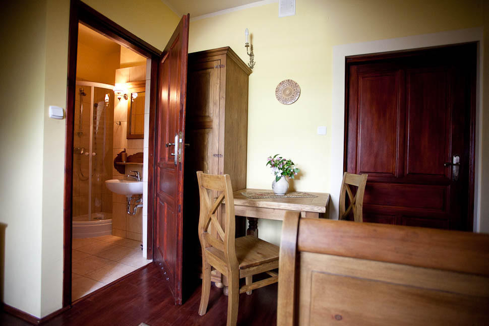 Dwor Na Wichrowym Wzgorzu Bed & Breakfast Przybyslawice Bilik gambar