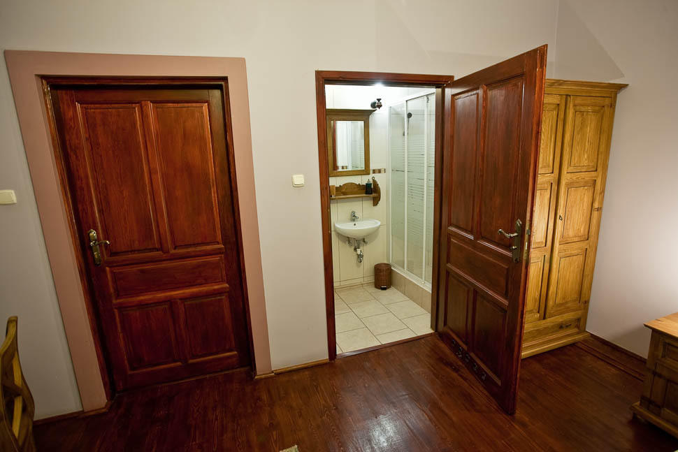 Dwor Na Wichrowym Wzgorzu Bed & Breakfast Przybyslawice Luaran gambar